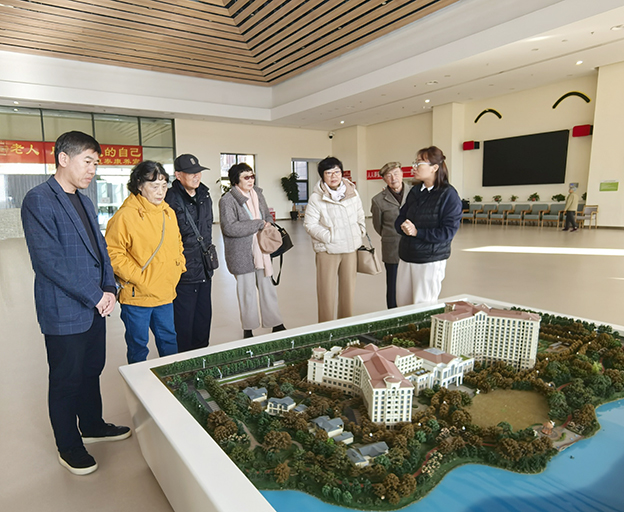 20251204148846.jpg 參觀1.jpg